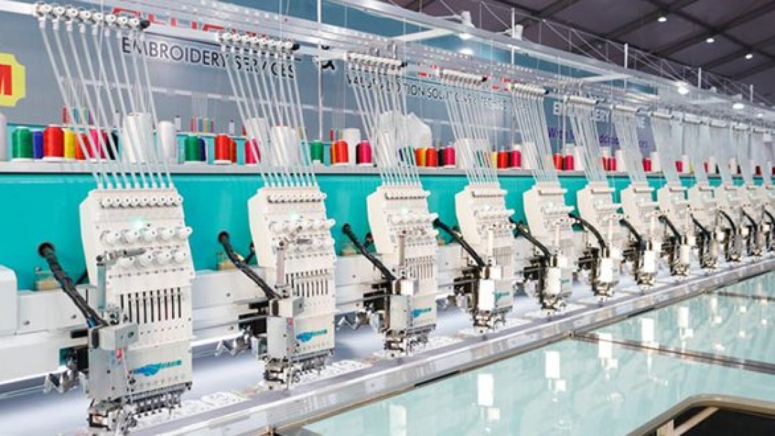Best Cheap Embroidery Machines in 2021 | Commercial Use Machines