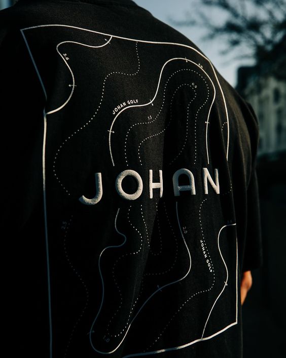 Puff embroided shirts